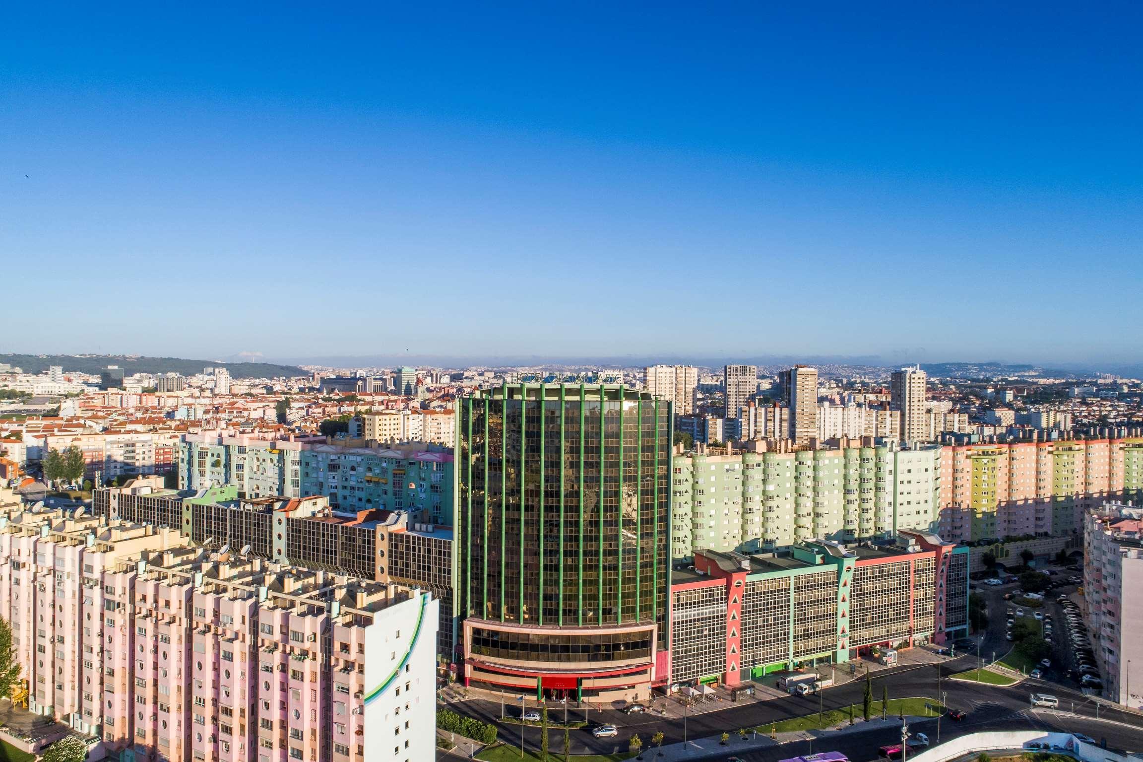 Ramada By Wyndham Hotel Lisbon